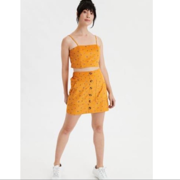 American Eagle Outfitters Dresses & Skirts - American Eagle yellow floral corduroy skirt